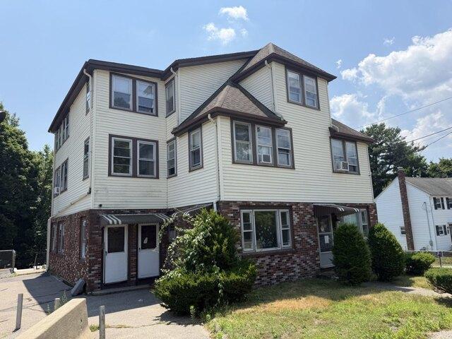 12 bedroom, Stoughton MA 02072 105416042