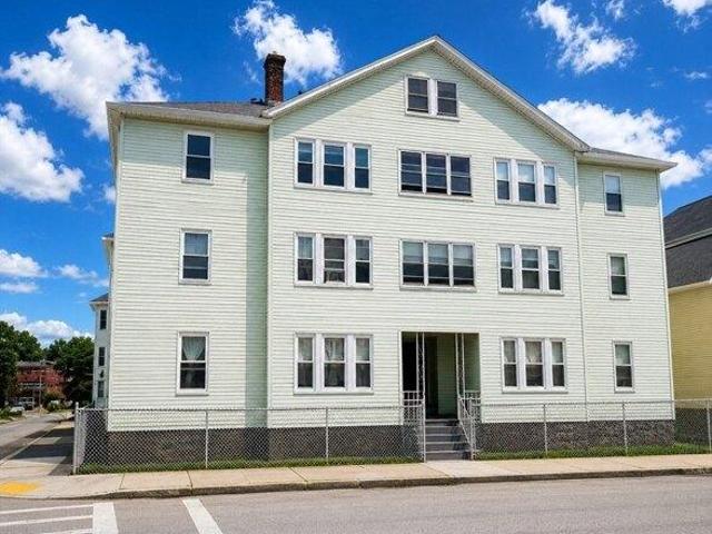 12 bedroom, Worcester MA 01604 104570439