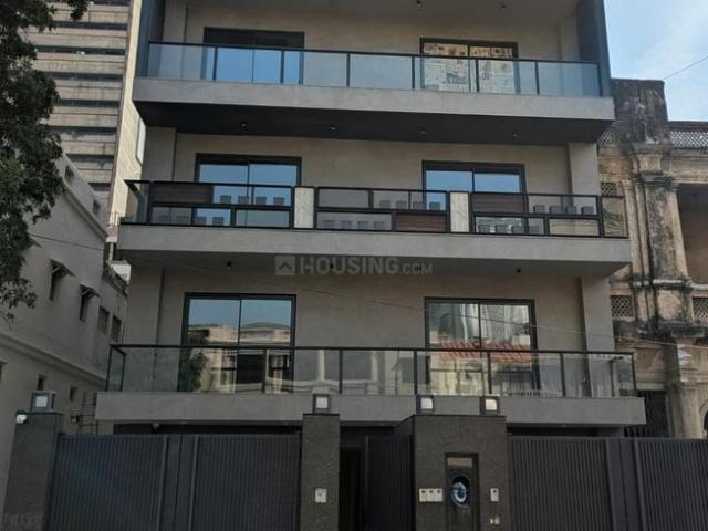 12 BHK Independent House in Connaught Place for resale New Delhi. The reference number is 20220565