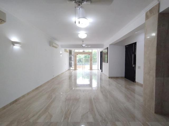 12 BHK Independent House in Anand Niketan for rent New Delhi. The reference number is 21059241
