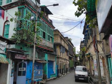 12 BHK Independent House in Bhowanipore for resale Kolkata. The reference number is 20273807