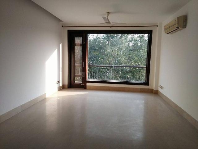 12 BHK Independent House in Gulmohar Park for rent New Delhi. The reference number is 21030408