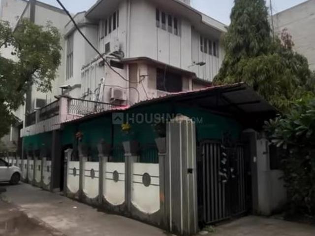12 BHK Independent House in Devendra Nagar for resale Raipur. The reference number is 20885104