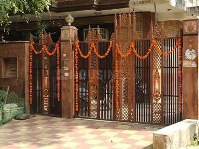 12 BHK Independent House in Sector 23A for resale Gurgaon. The reference number is 19173198