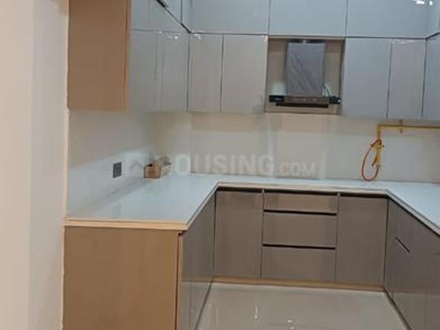 12 BHK Independent House in Sector 30 for rent Noida. The reference number is 20324636