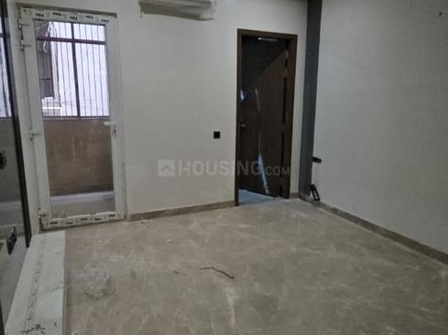12 BHK Independent House in Sector 7 Rohini for resale New Delhi. The reference number is 20656665