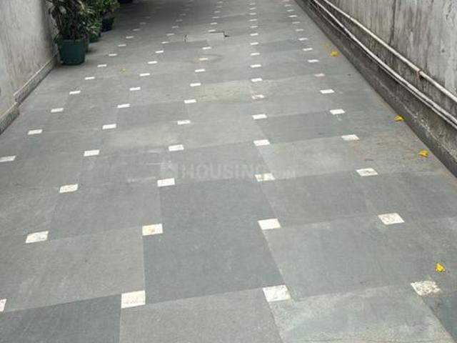 12 BHK Independent House in Panchsheel Park for resale New Delhi. The reference number is 21070345