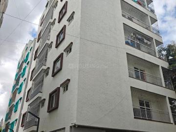 12 BHK Independent House in Whitefield for resale Bengaluru. The reference number is 19274350