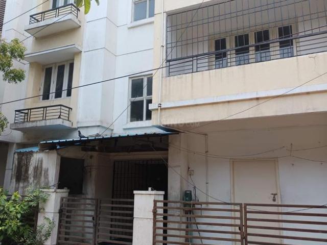 12 BHK Independent House in Valasaravakkam for resale Chennai. The reference number is 20256475