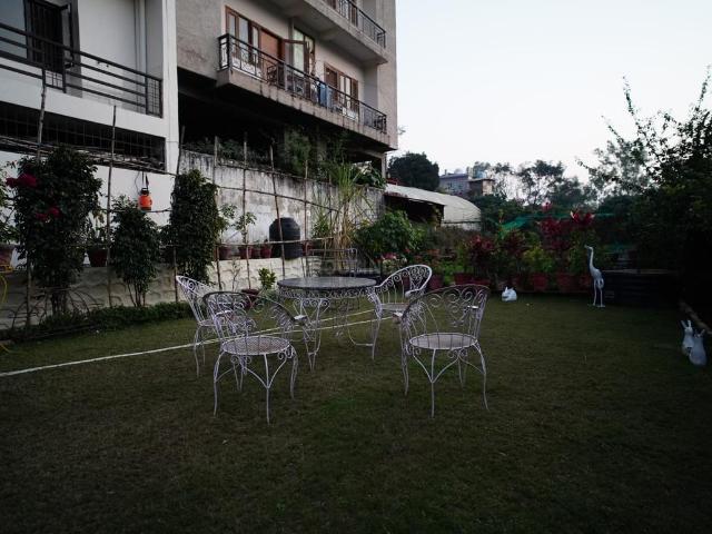 12 BHK Villa in Mussoorie Road for resale Dehradun. The reference number is 21231644