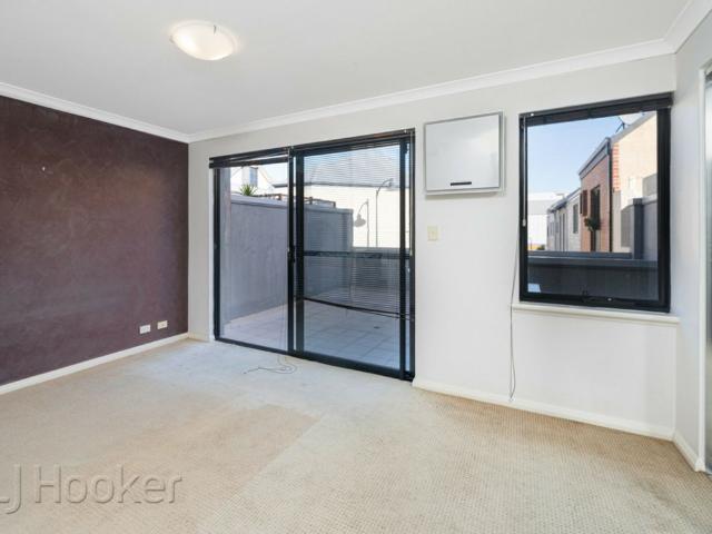 12 Boans Lane, East Perth