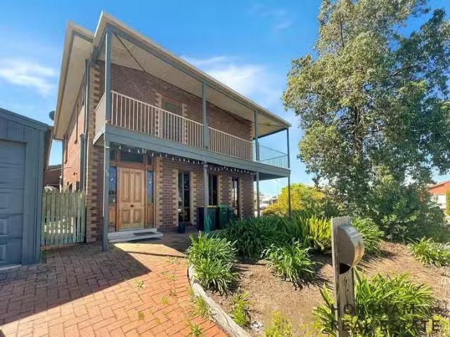 1/2 Byrne Street, Horsham, VIC 3400