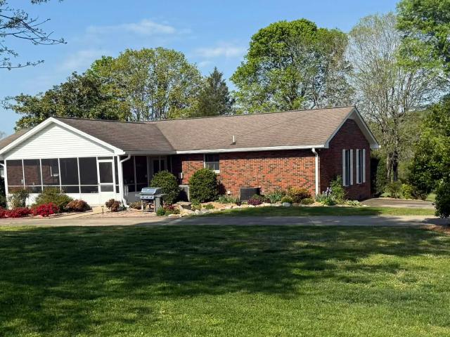 12 Charles Apple Ln