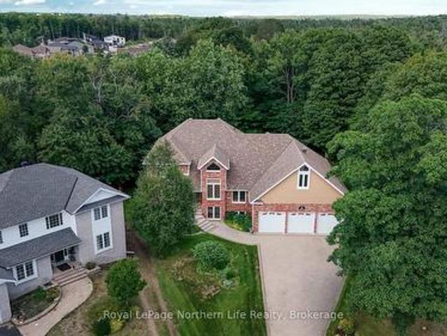 12 Christopher Court, North Bay Airport, ON, P1C 1M6 house for sale | Listing ID X13691 | Royal LePage