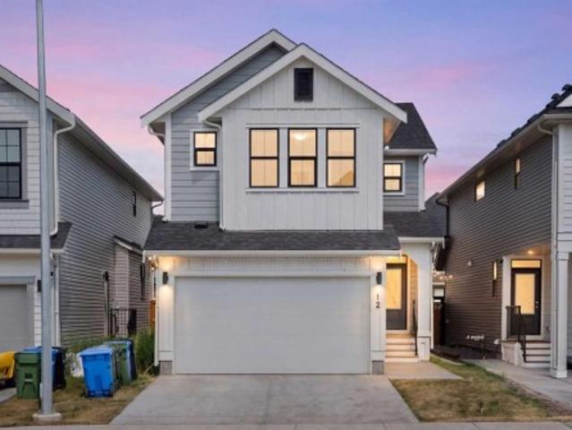 12 Copperhead Garden Se, Calgary, AB, T2Z 5H1 house for sale | Listing ID A2333 | Royal LePage