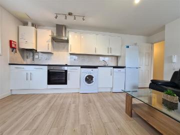 Huntingdonshire, East of England - Equipped kitchen