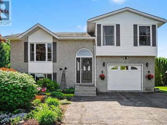 12 Cornell Crescent, Elizabethtown Kitley, ON, K0E 1M0 house for sale | Listing ID X13248 | Royal LePage