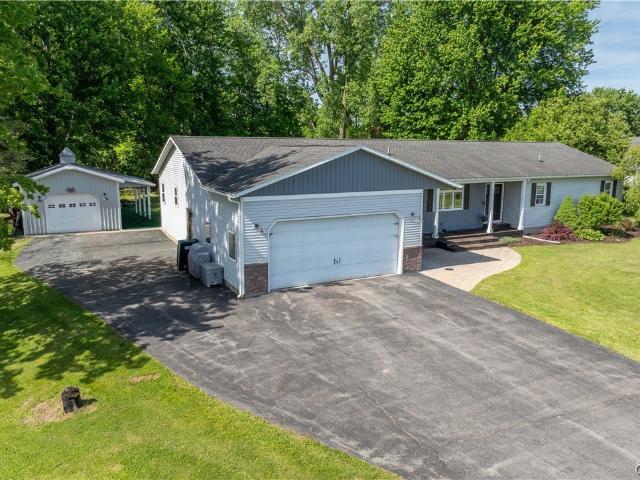 12 Clark Crest Drive