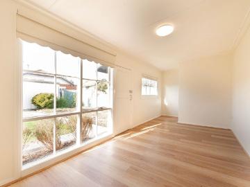 12 Daly Street, Brunswick West VIC 3055