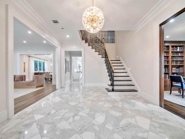 12 Dalewood Drive