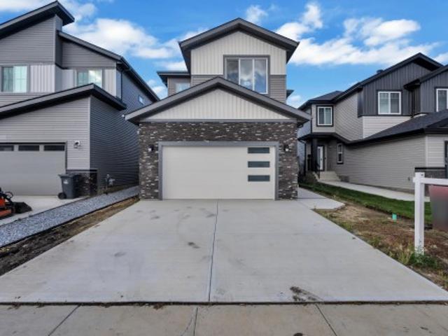 12 Dalquist Bay, Leduc, AB, T9E 1N7 house for sale | Listing ID E4508 | Royal LePage
