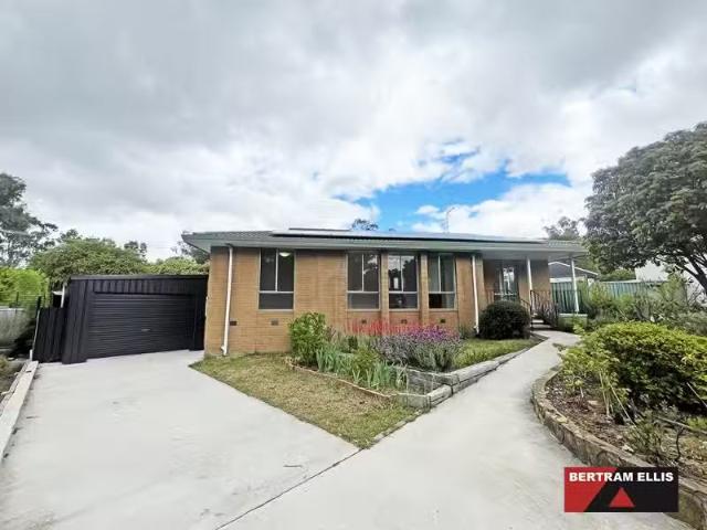 12 Diselma Place, Rivett House for rent Listed by Nolita Batt.