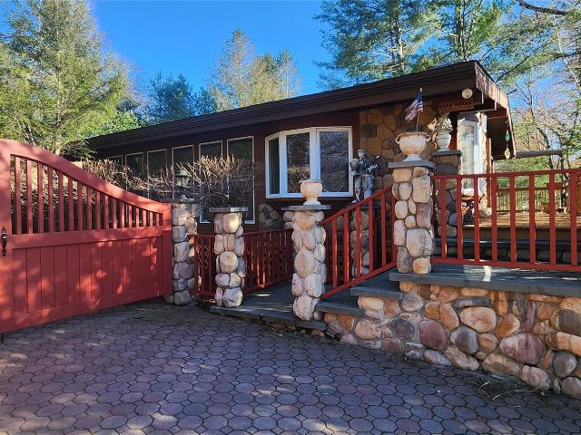 12 Donenfeld Dr, Kauneonga Lake, NY 12749 | MLS #983533