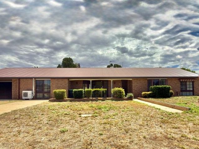 12 Doyle Street | J.N Straney Real Estate