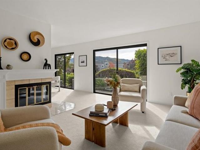 12 Drakes View Cir, Greenbrae, CA 94904