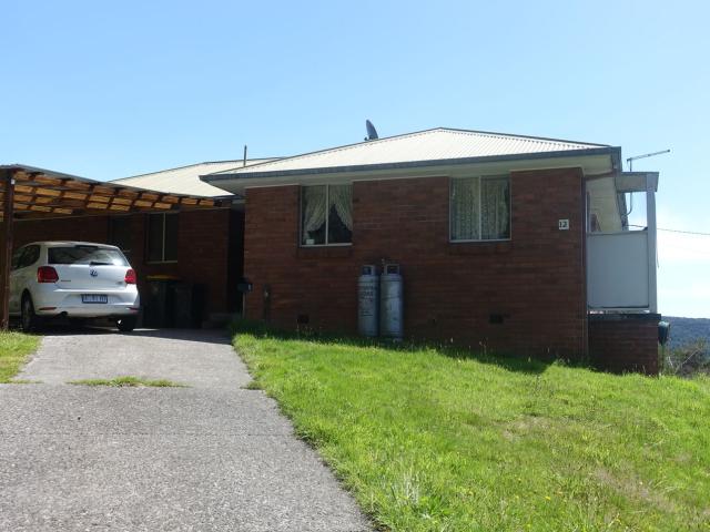 12 Du Cane Street, QUEENSTOWN, TAS 7467