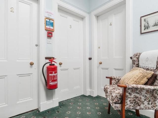 12 Duddingston Crescent Milton Road | Studio house for rent #97984320 | Rentberry