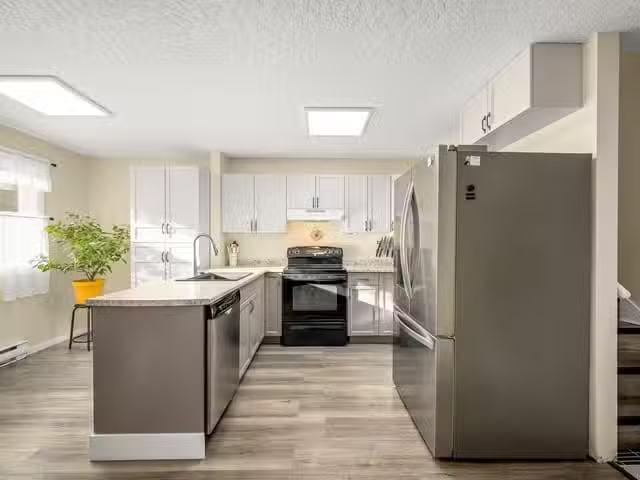 1/2 Duplex for sale in Courtenay, A 2284 1st St, 1028619