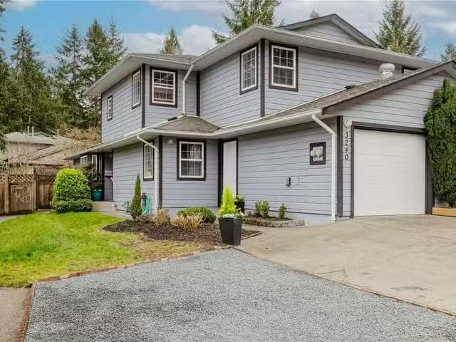 1/2 Duplex for sale in Duncan, 3240 Hillwood Rd, 1029008