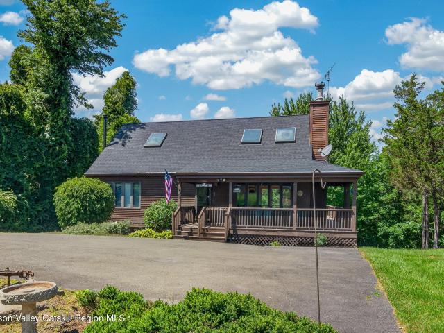12 Dutchman Drive