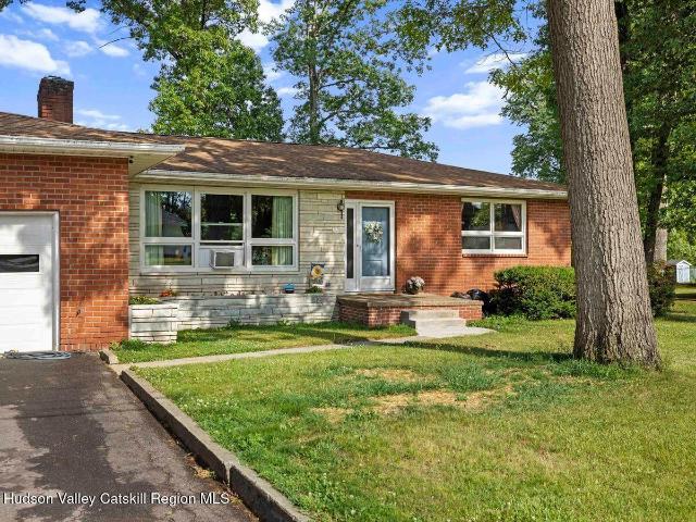 12 Ebel Court