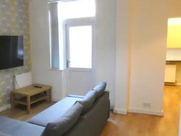 12 Eileen Grove, Victoria Park, Manchester, M14 5WE, United Kingdom | 4 bed house for rent #12836844 | Rentberry