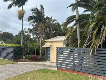 12 Entrance Street, South West Rocks, NSW 2431 House for Rent