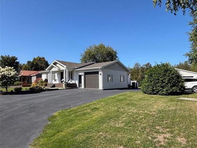 12 Eugène St, Saint Basile, NB, E7C 1R2 house for sale | Listing ID NB148761 | Royal LePage