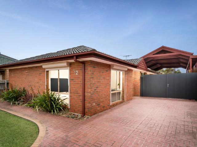 12 Farmhouse Court, Sydenham VIC 3037 House For Rent | Domain