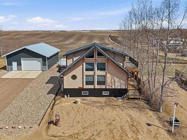 12 Finch Crescent, Thomson Lake, SK, S0H 2K0 house for sale | Listing ID SK034551 | Royal LePage
