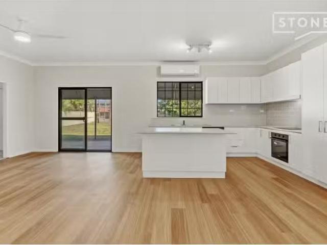 12 Fifth Street, Weston House for rent Listed by Ella Hughes.