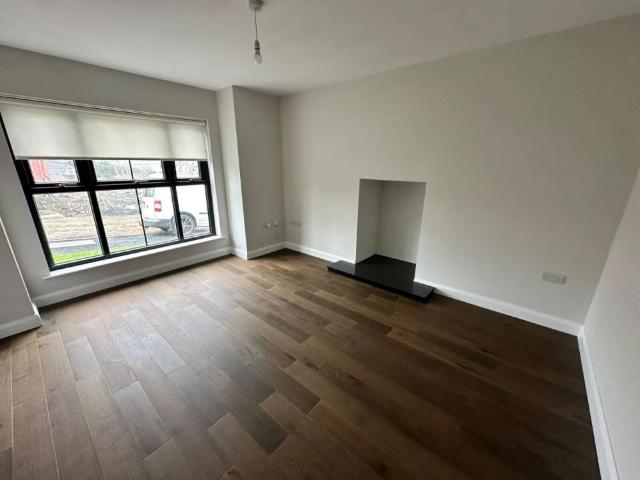 12 Gantry Glen