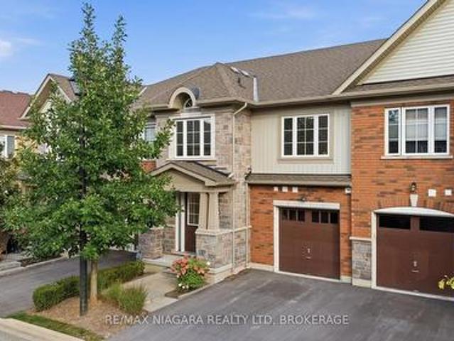 12 George Manor, Niagara On The Lake Town, ON, L0S 1J0 townhouse for sale | Listing ID X13777 | Royal LePage