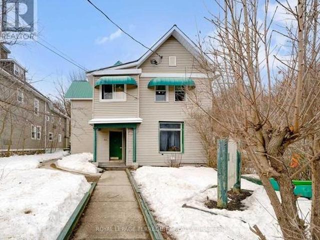 12 Gibson Street, Parry Sound, ON, P2A 1W7 house for sale | Listing ID X13446 | Royal LePage