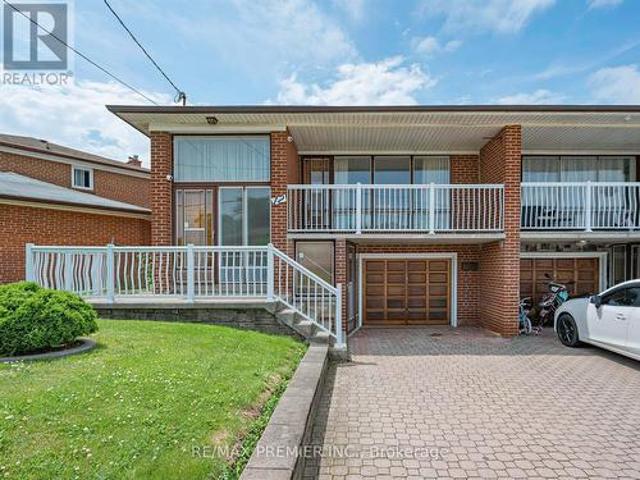 12 Goldcrest Boulevard, Toronto, ON, M6L 2X5 house for sale | Listing ID W13505 | Royal LePage