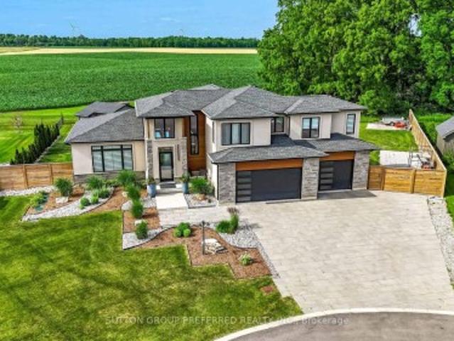 12 Grogast Court, Adelaide Metcalfe, ON, N7G 3H8 house for sale | Listing ID X13728 | Royal LePage