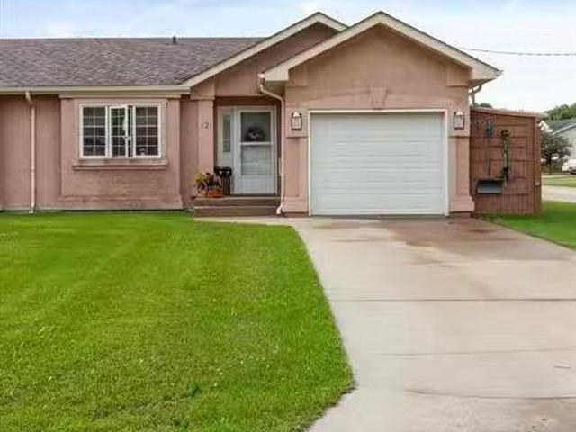 12 Granger St, La Broquerie, MB, R0A 0W0 house for sale Lis.