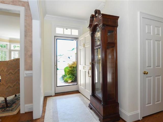 12 Hadley Park Court