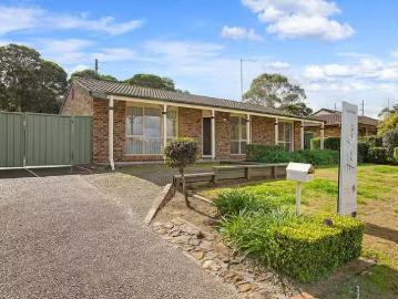 South Windsor, Colo Heights - Garden, Parking