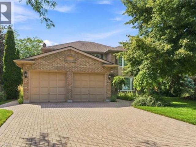 12 Harvest Oak Drive, Welland, ON, L3C 6Z1 house for sale | Listing ID 40862 | Royal LePage